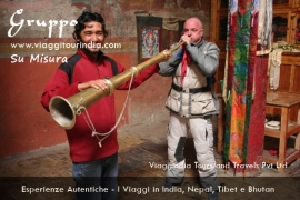 Foto India, corno tibetano, monastero Deskit